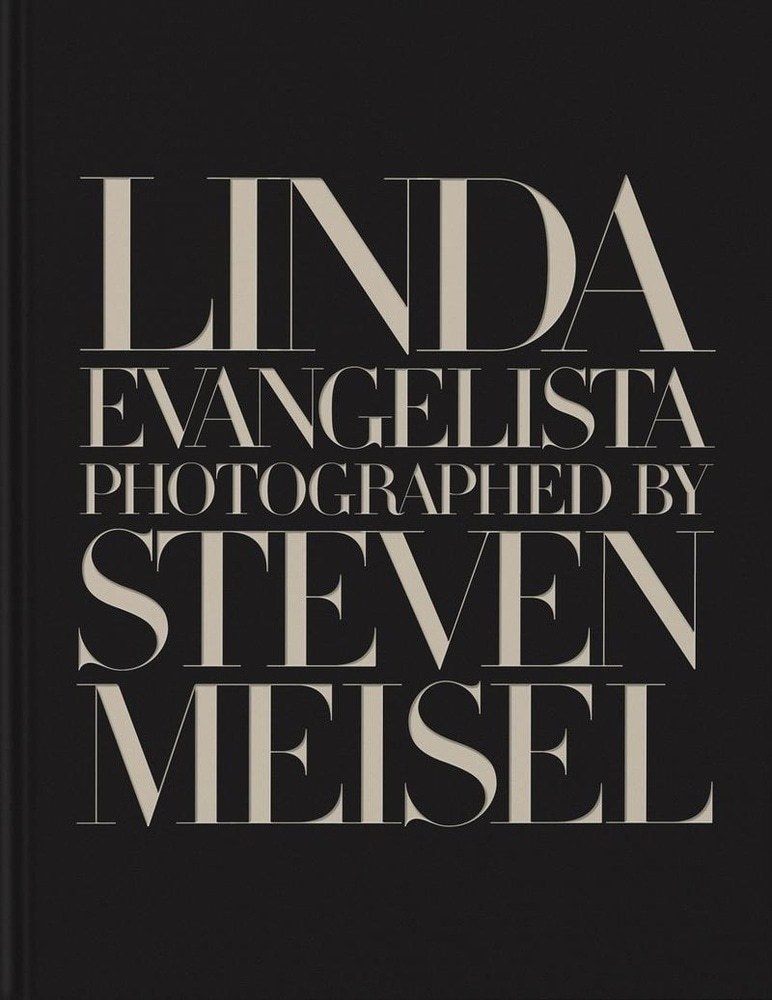 LINDA EVANGELISTA PHOTOGRAPHED BY STEVEN MEISEL (2023)