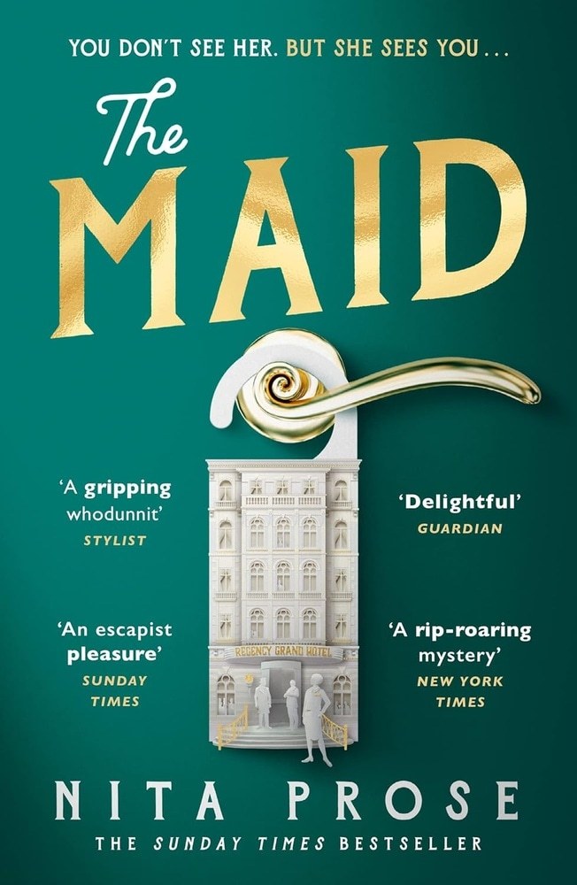 THE MAID MOLLY BOOK 1