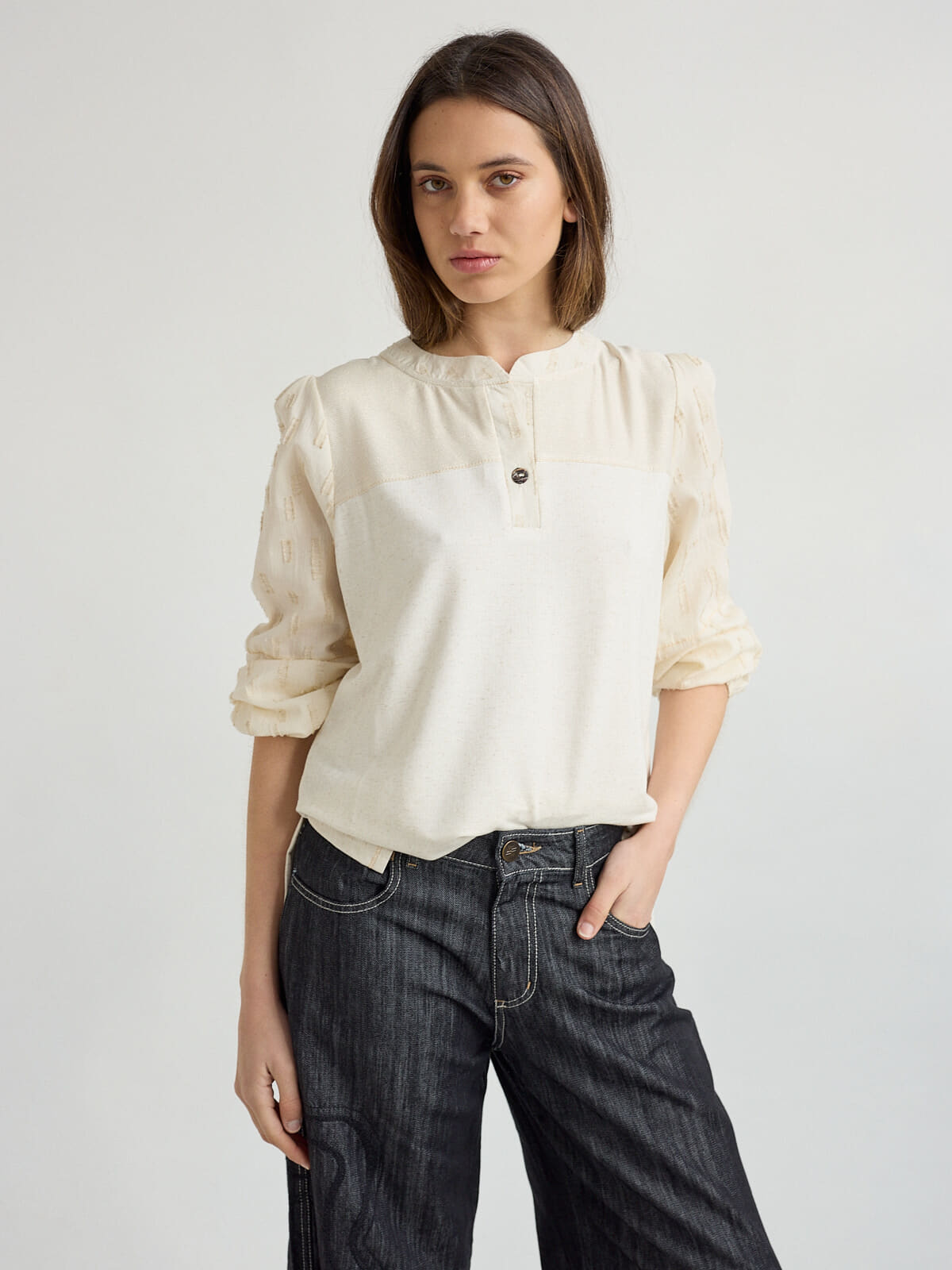 REMERA PERLINA
