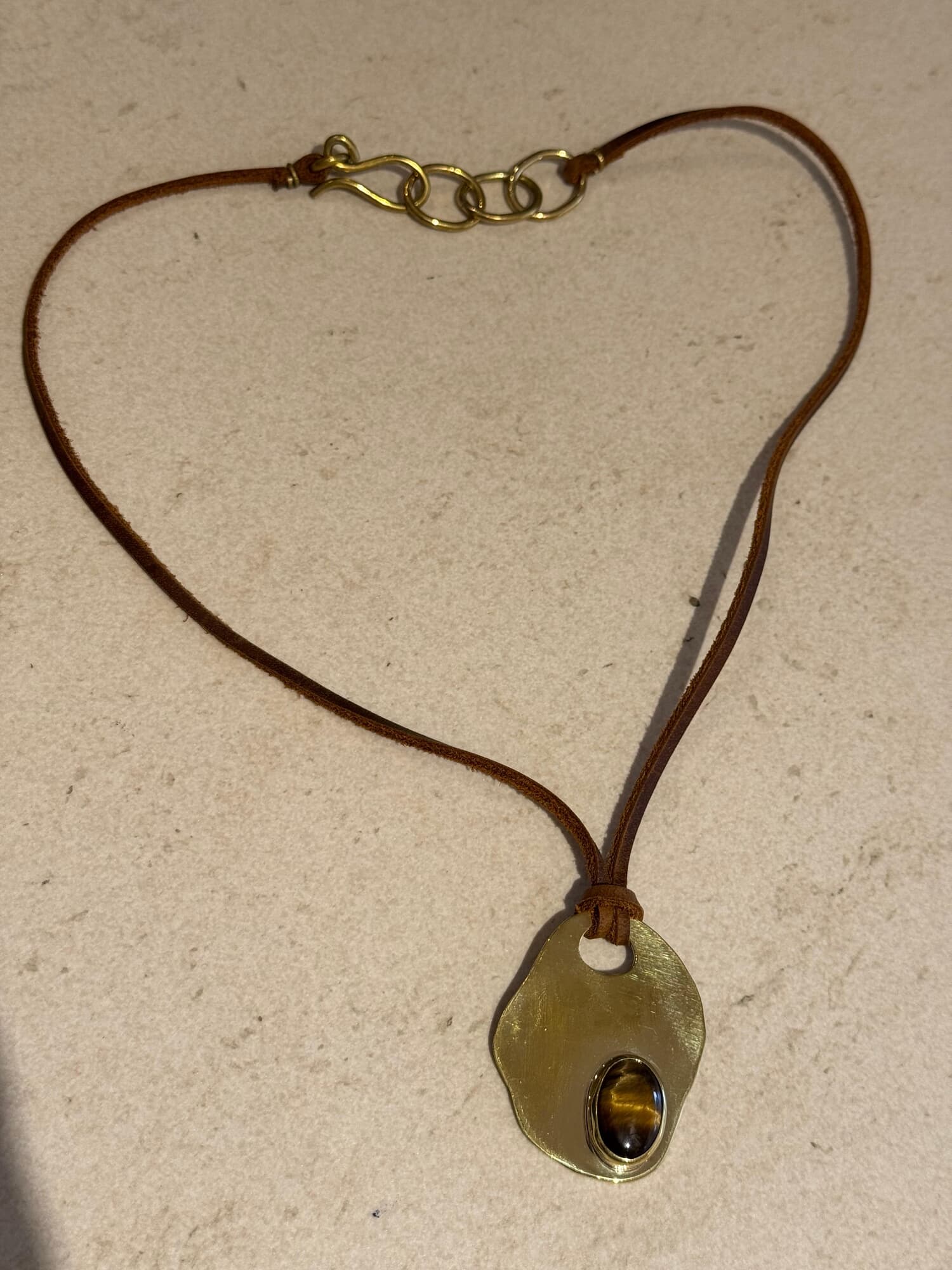 COLLAR PIEDRA