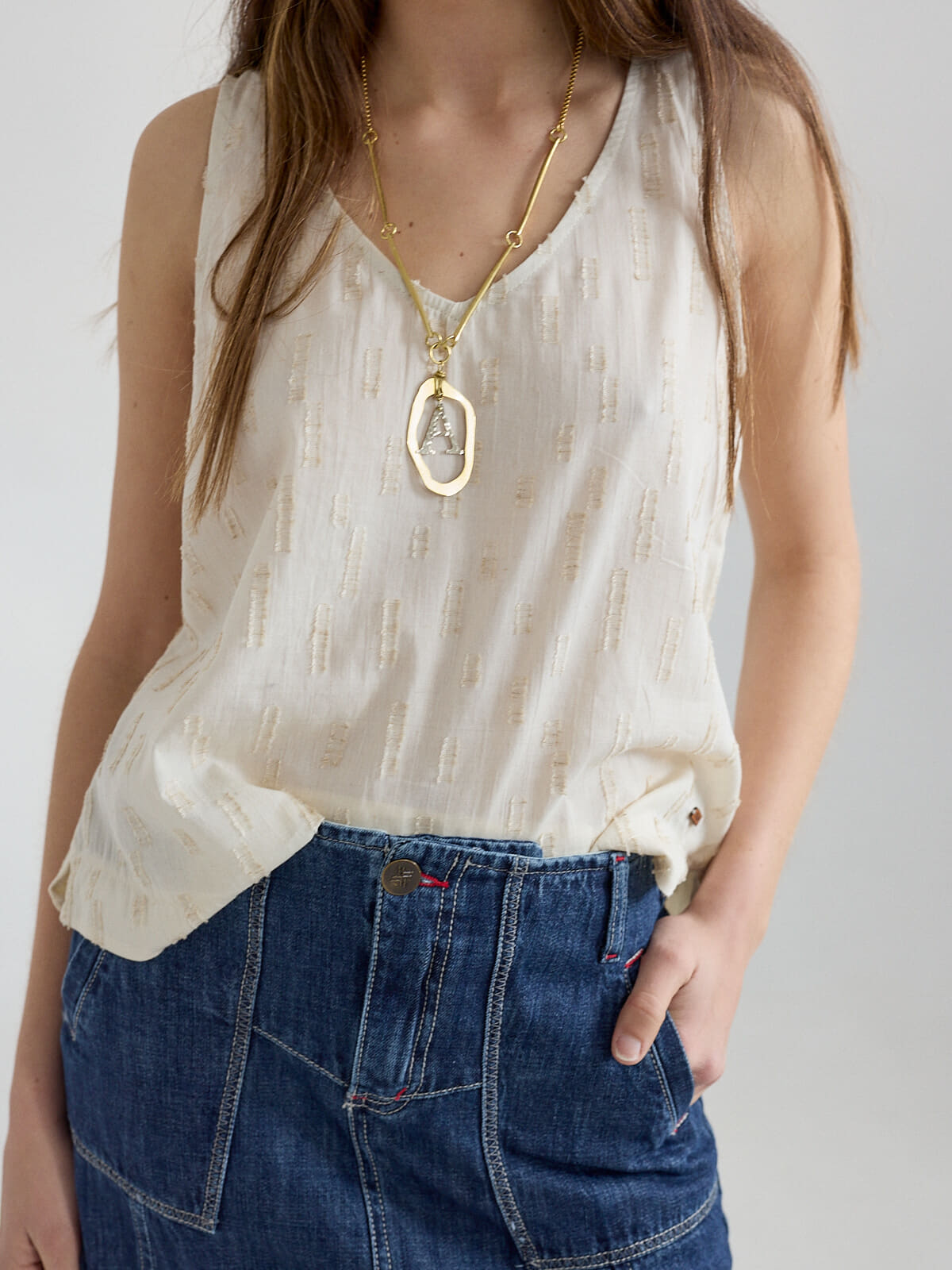 NAIRO TOP