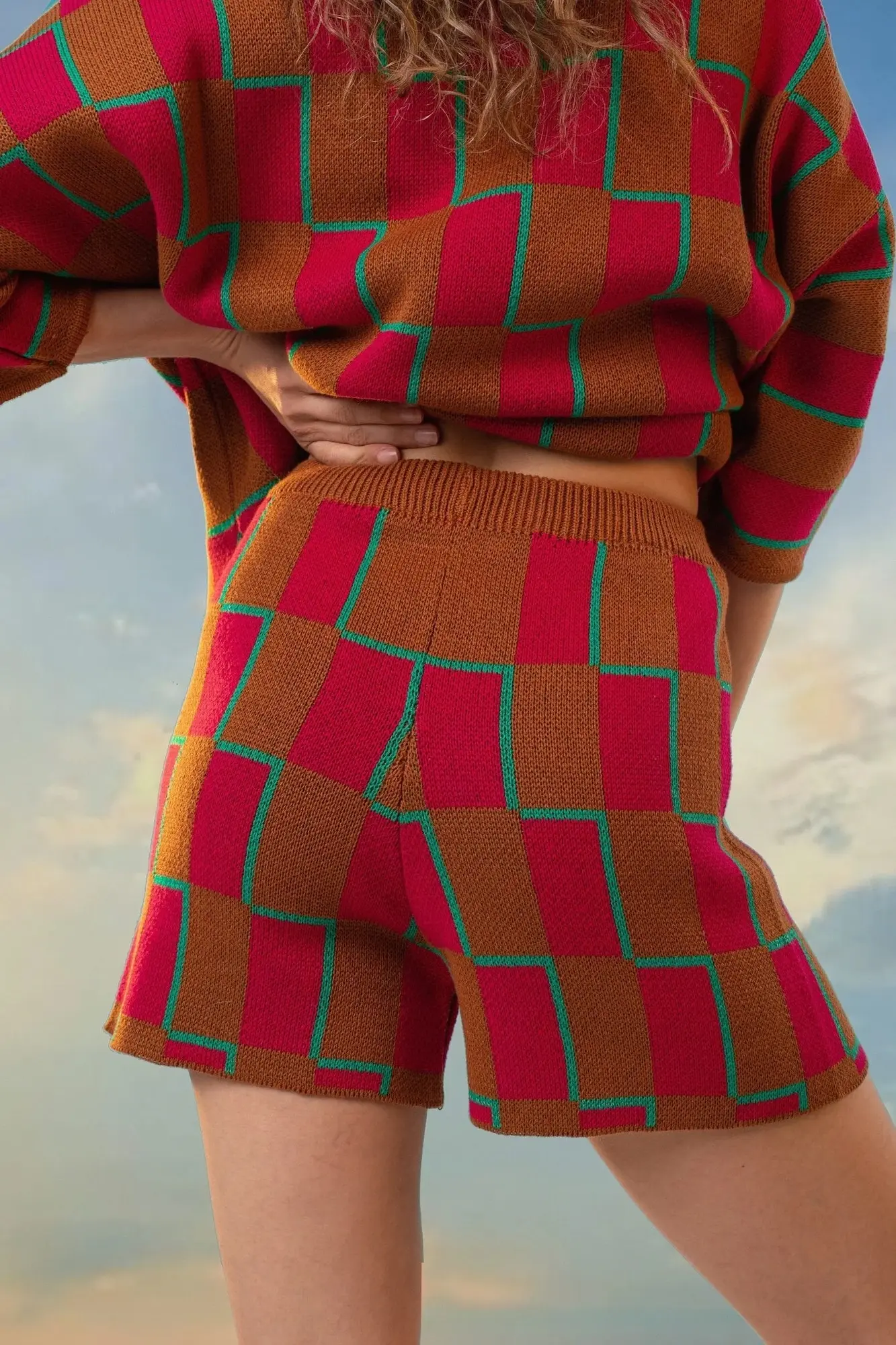 Short Galaxia