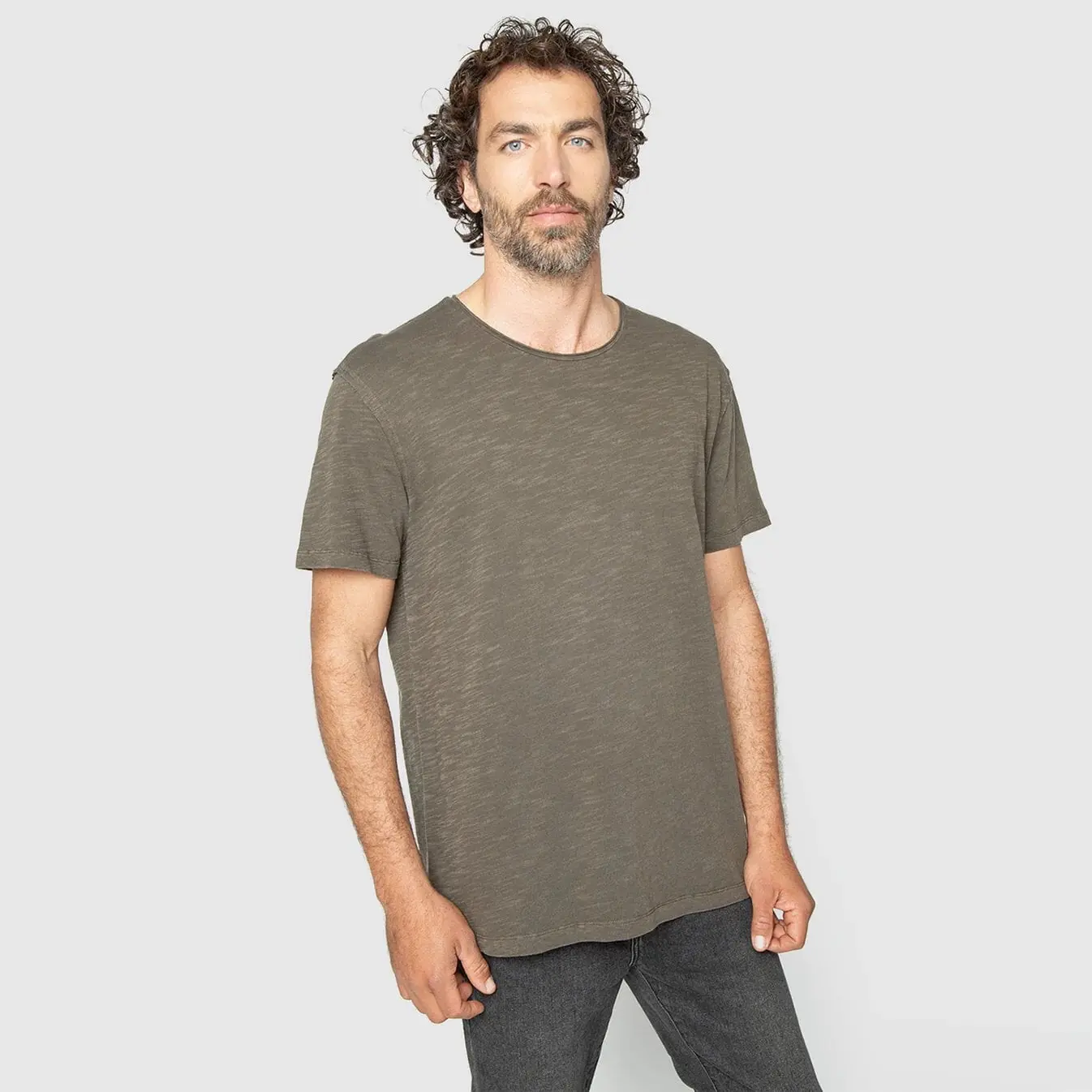 Tee Japan