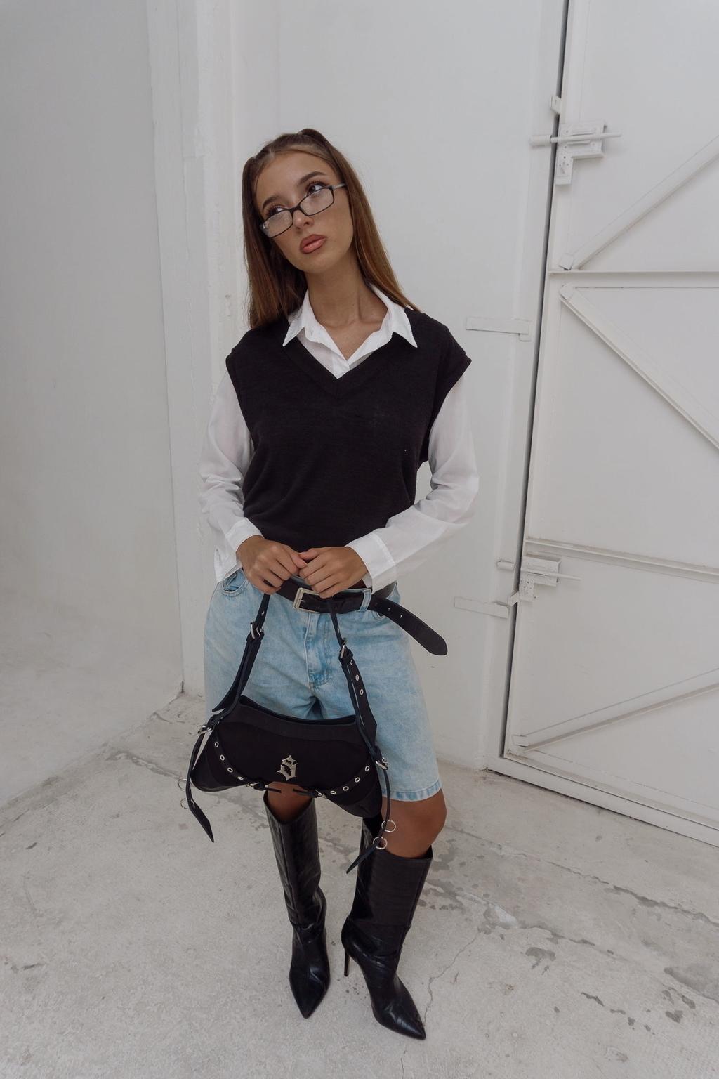 THE NEW POISON BLACK