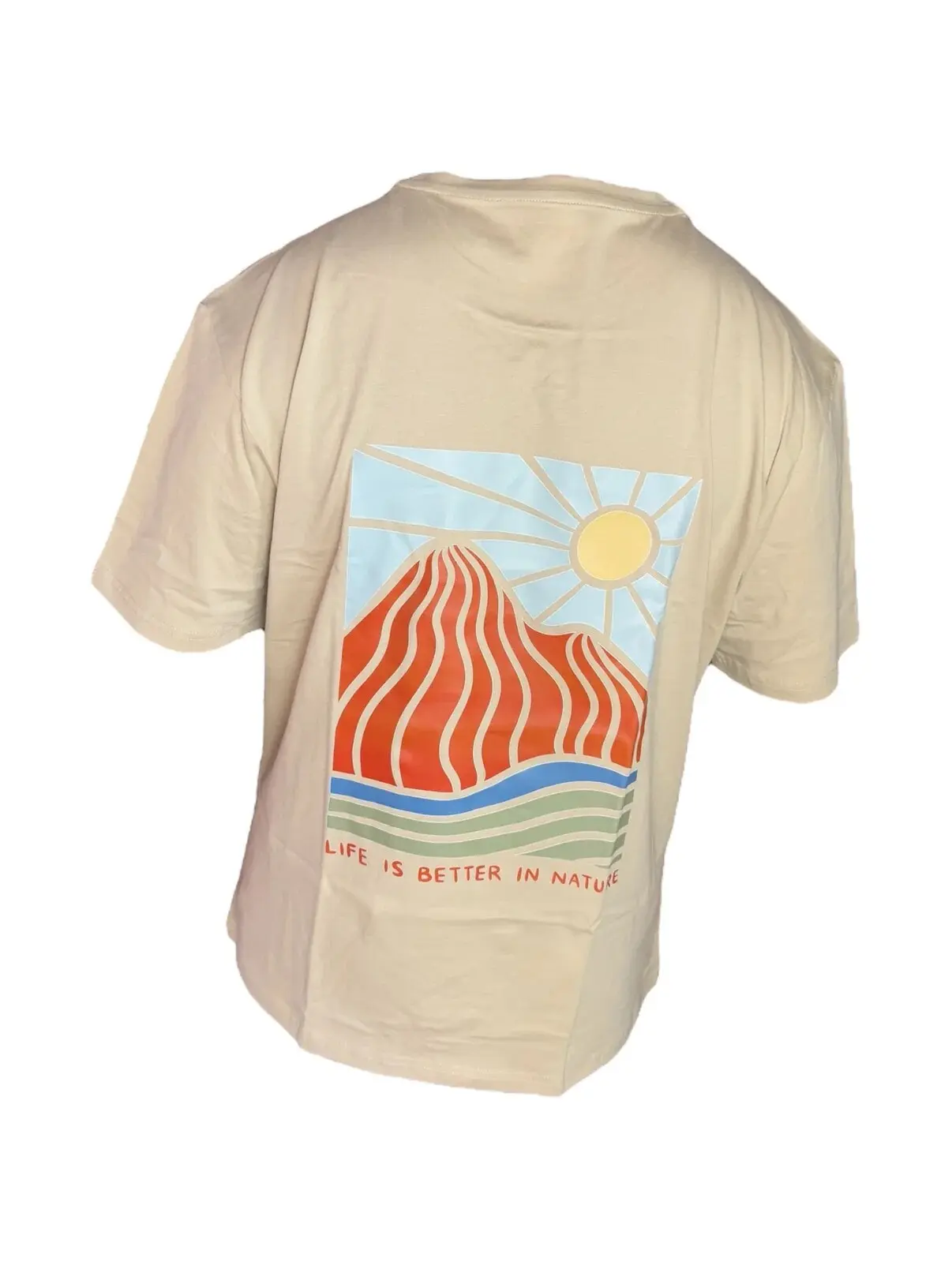 Remera Life is Better