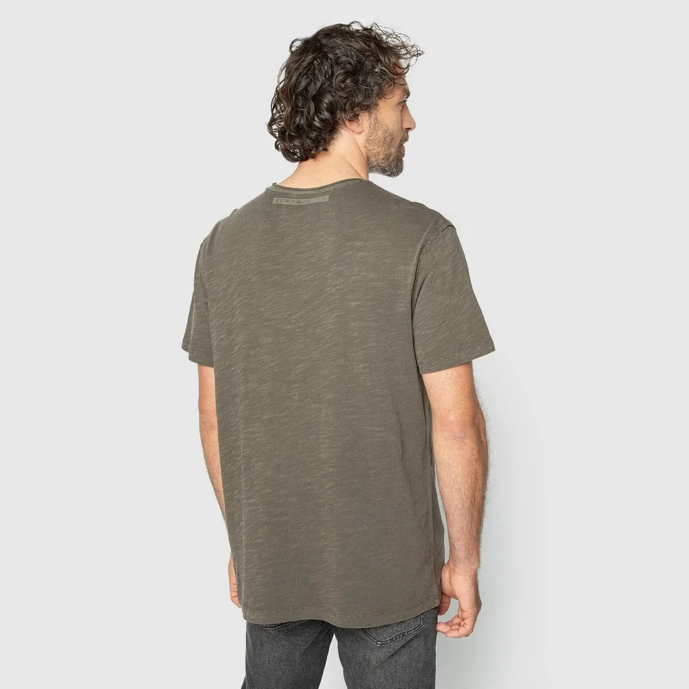 Tee Japan